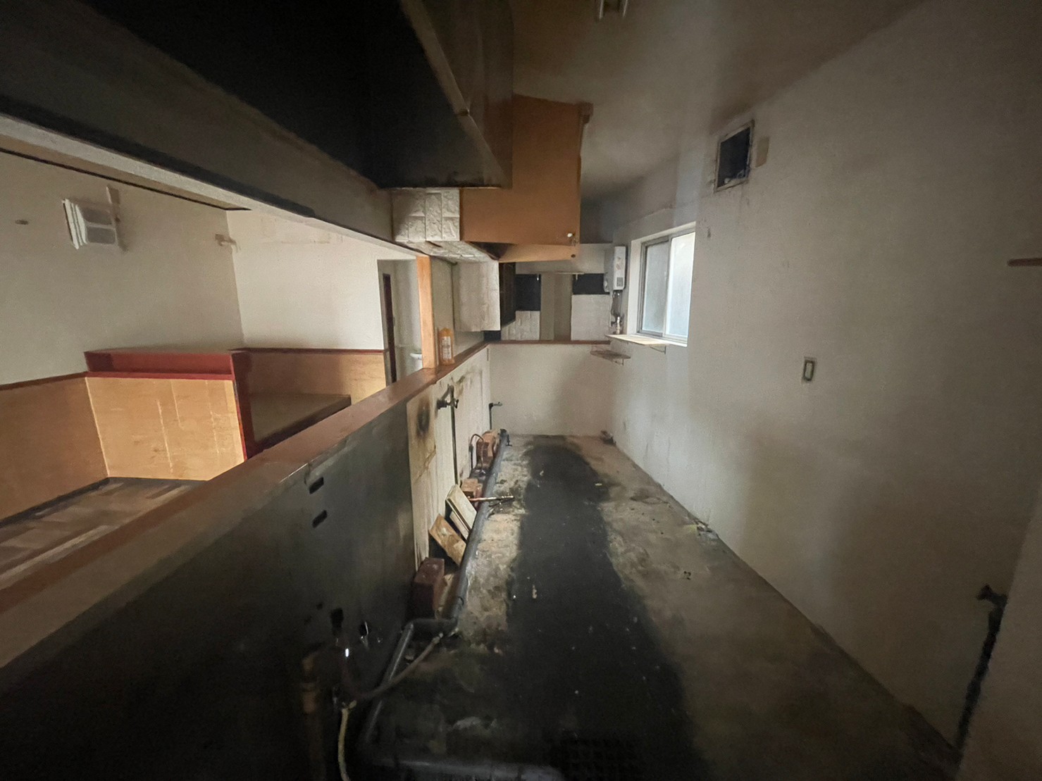 お花茶屋駅徒歩2分　曳舟川親水公園通り沿い　1階路面店舗